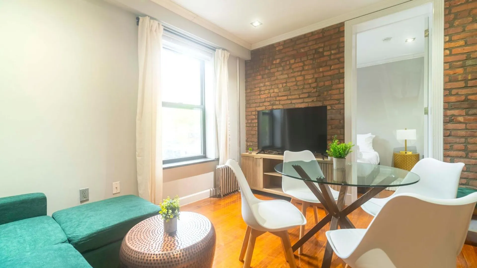 New York Stylish 2Br Apartment In Manhattan United States