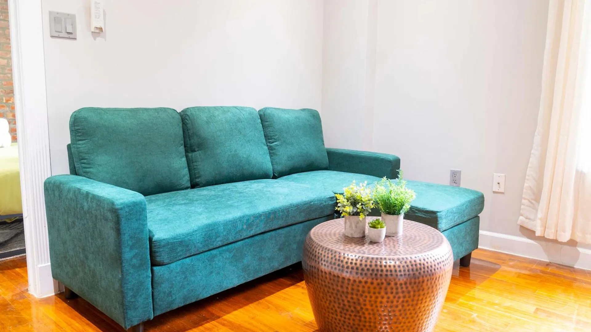 New York Stylish 2Br Apartment In Manhattan 0*, New York United States